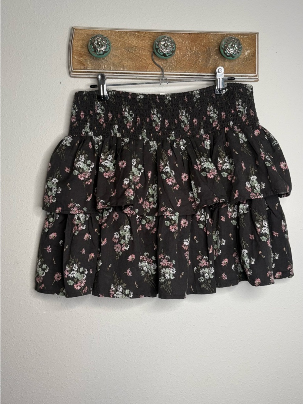 aerie charcoal grey Floral Smocked Tiered Mini Skirt with Pink floral Blooms